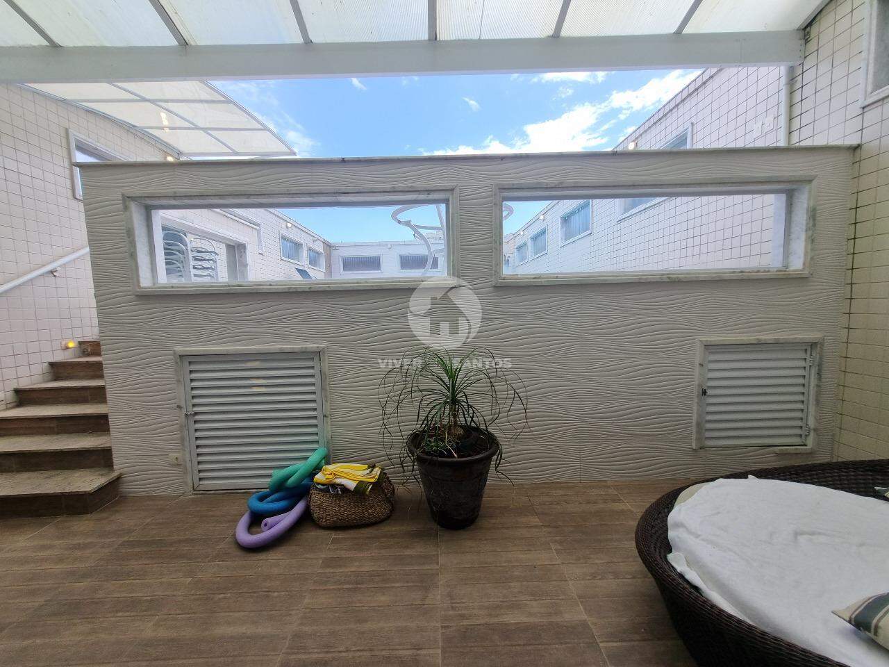 Casa Sobreposta no Bairro do Marapé em Marapé, Santos — foto 21