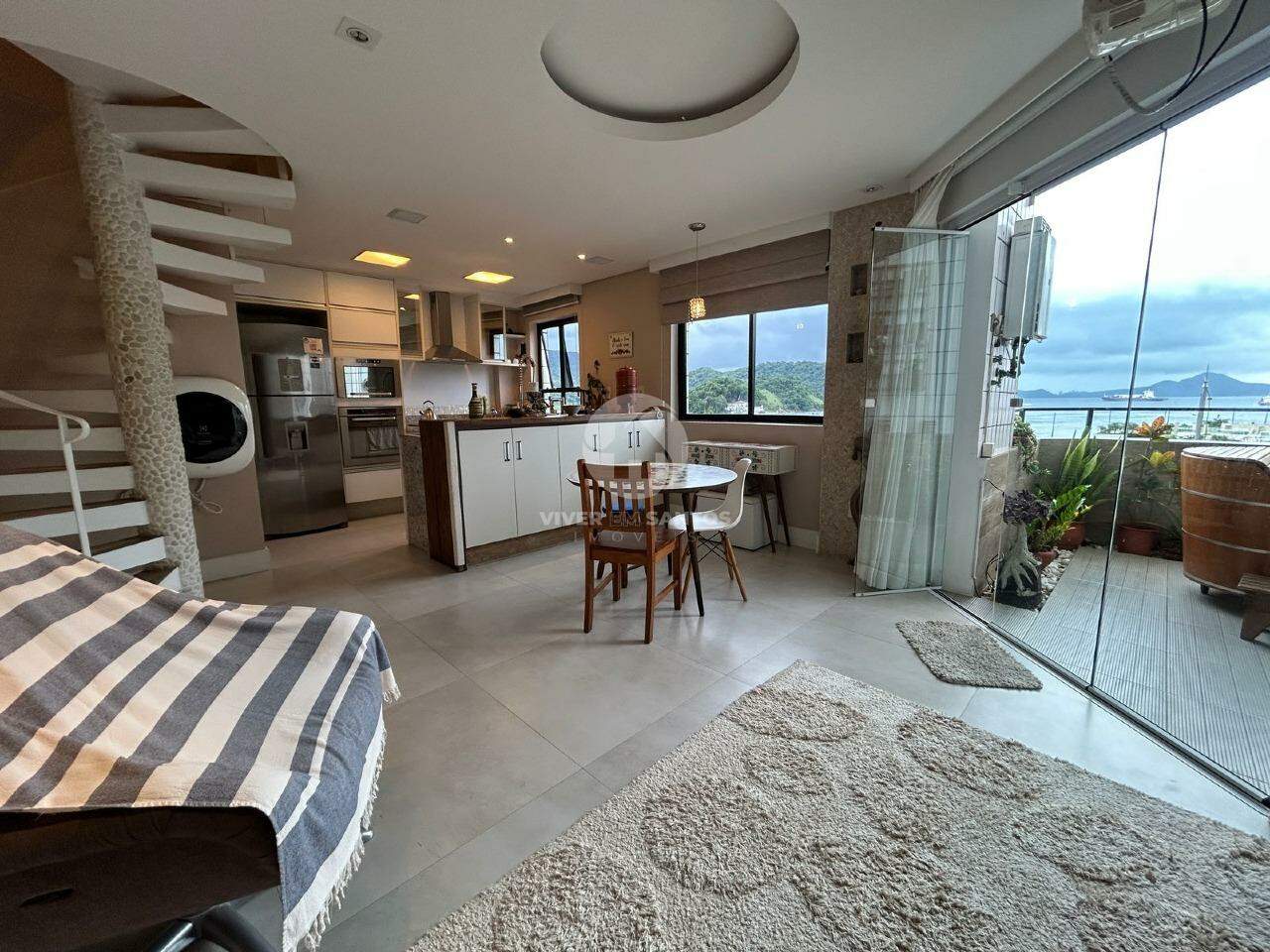 Apartamento Duplex à venda, 2 quartos, 1 suíte, 1 vaga, Ponta da Praia - Santos/SP em Ponta da Praia, Santos — foto 2