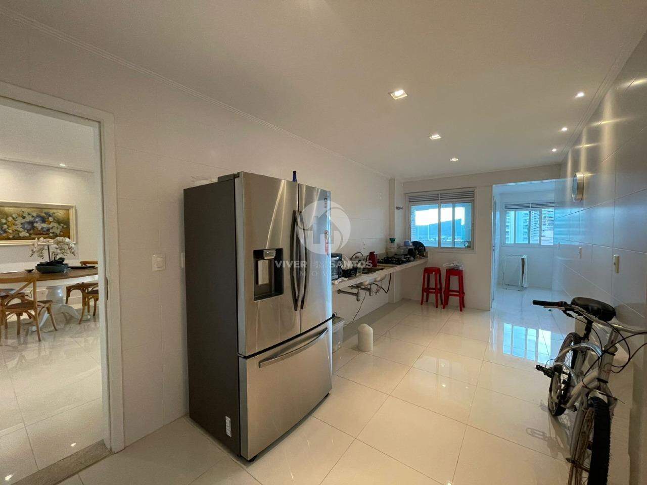 Apartamento à venda. 3 dormitórios, 3 suítes, 2 vagas, Ponta da Praia - Santos/SP em Ponta da Praia, Santos — foto 9