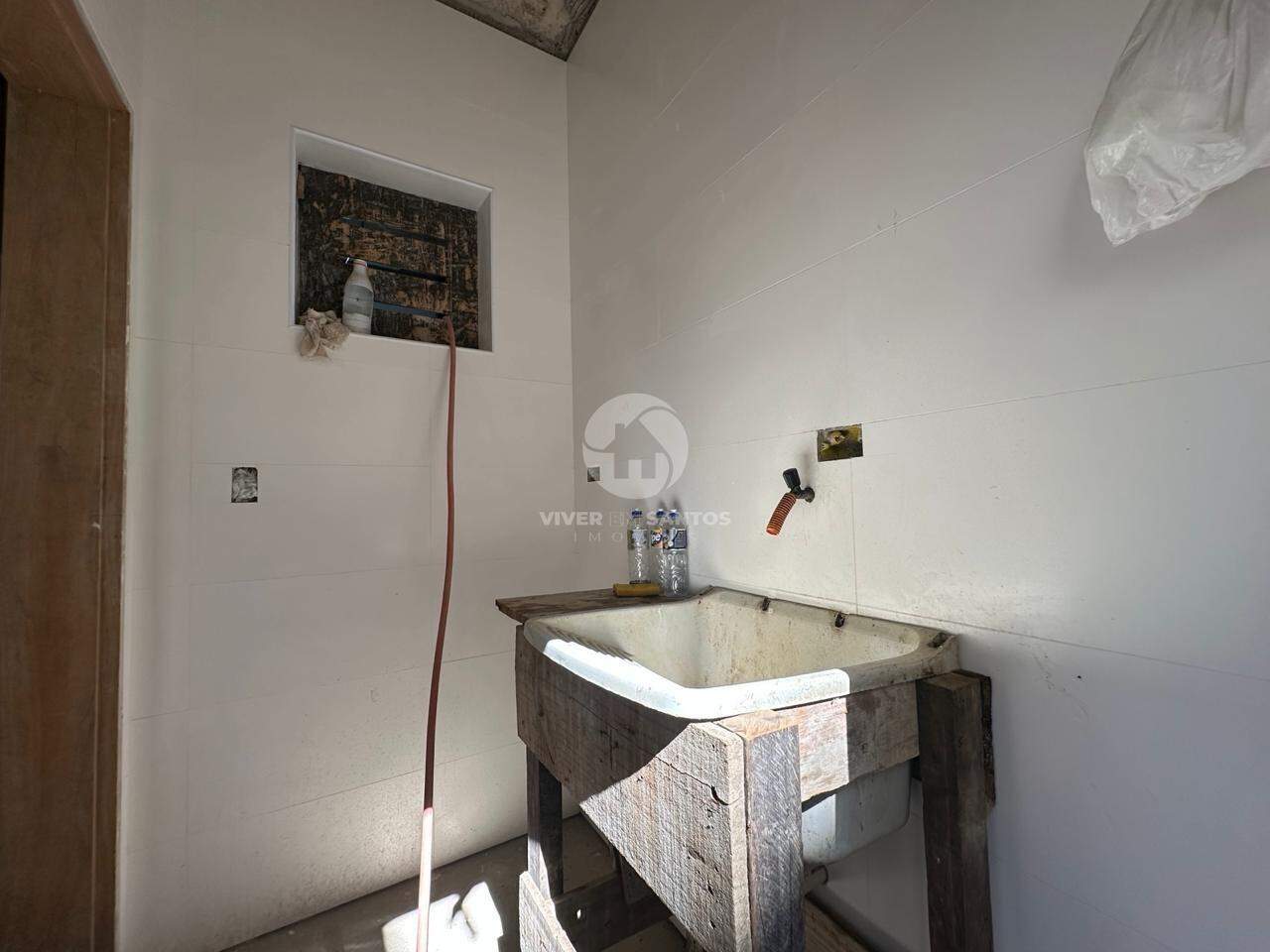 Casa à venda, 3 quartos, 1 suíte, 2 vagas, Encruzilhada - Santos/SP em Encruzilhada, Santos — foto 4