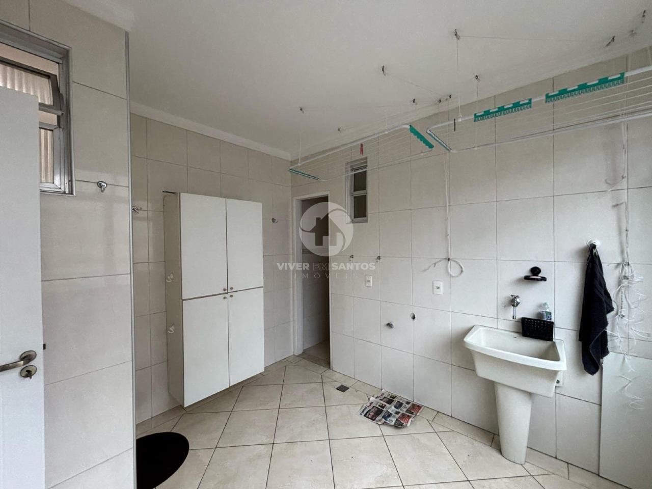 Apartamento 3 Dormitórios, Suíte, Sala 3 Ambientes e Vaga Demarcada a 100 Metros da Praia do Gonzaga – Santos/SP em Gonzaga, Santos — foto 18