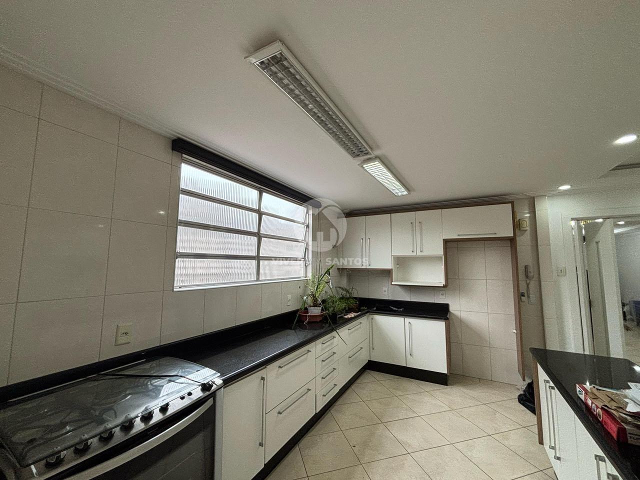 Apartamento 3 Dormitórios, Suíte, Sala 3 Ambientes e Vaga Demarcada a 100 Metros da Praia do Gonzaga – Santos/SP em Gonzaga, Santos — foto 20