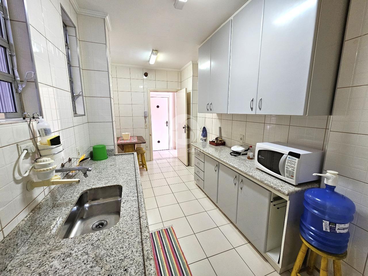 Apartamento de 3 Dormitórios em prédio de frente pro mar no Boqueirão em Boqueirão, Santos — foto 9