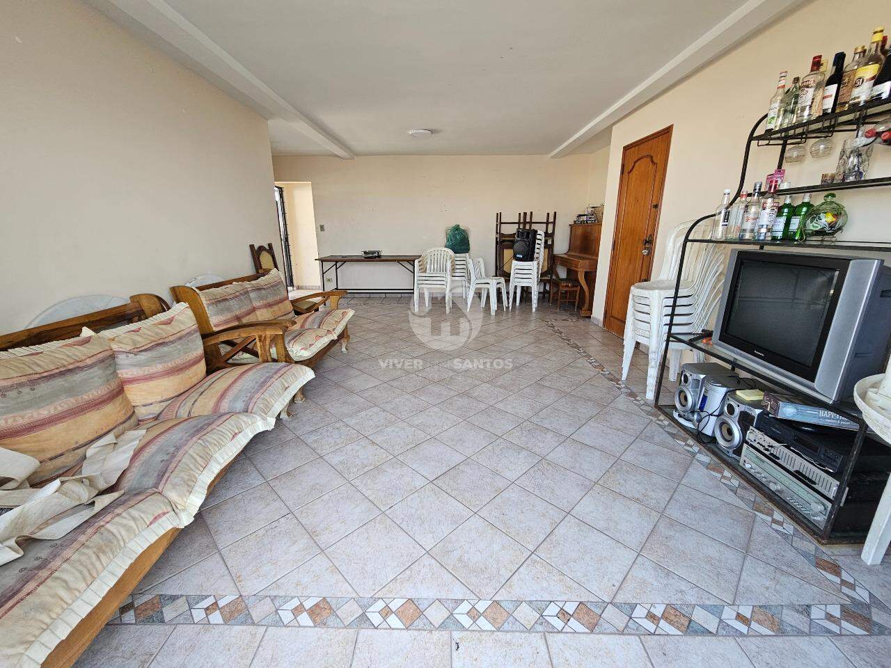 COBERTURA DUPLEX COM LAZER PRIVATIVO! 296M² DE ÁREA ÚTIL! 3 DORMITÓRIOS (1 SUITE)! PARA RETROFIT! em Vila Belmiro, Santos — foto 26