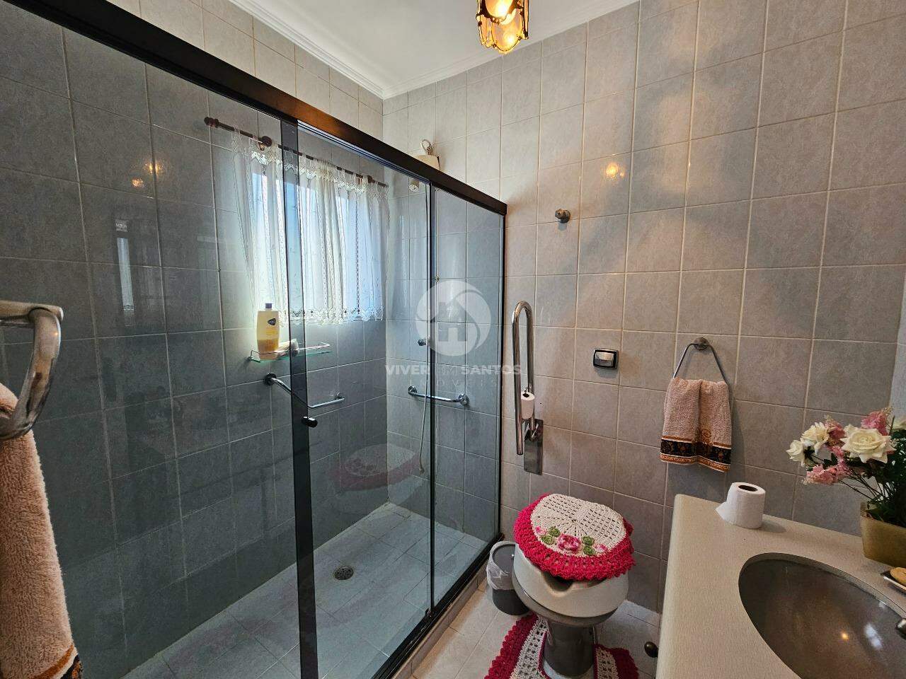 COBERTURA DUPLEX COM LAZER PRIVATIVO! 296M² DE ÁREA ÚTIL! 3 DORMITÓRIOS (1 SUITE)! PARA RETROFIT! em Vila Belmiro, Santos — foto 24