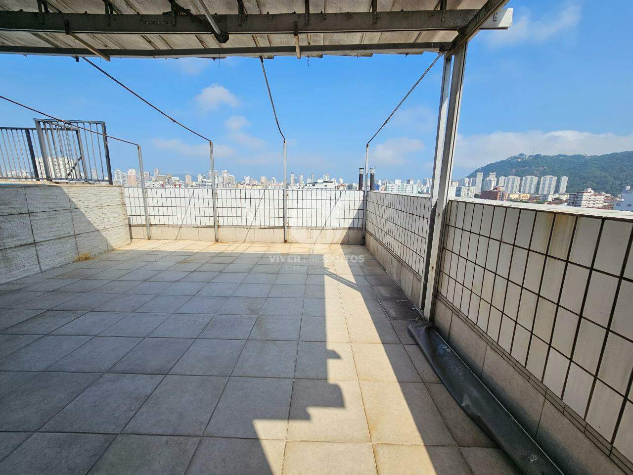 COBERTURA DUPLEX COM LAZER PRIVATIVO! 296M² DE ÁREA ÚTIL! 3 DORMITÓRIOS (1 SUITE)! PARA RETROFIT! em Vila Belmiro, Santos — foto 7
