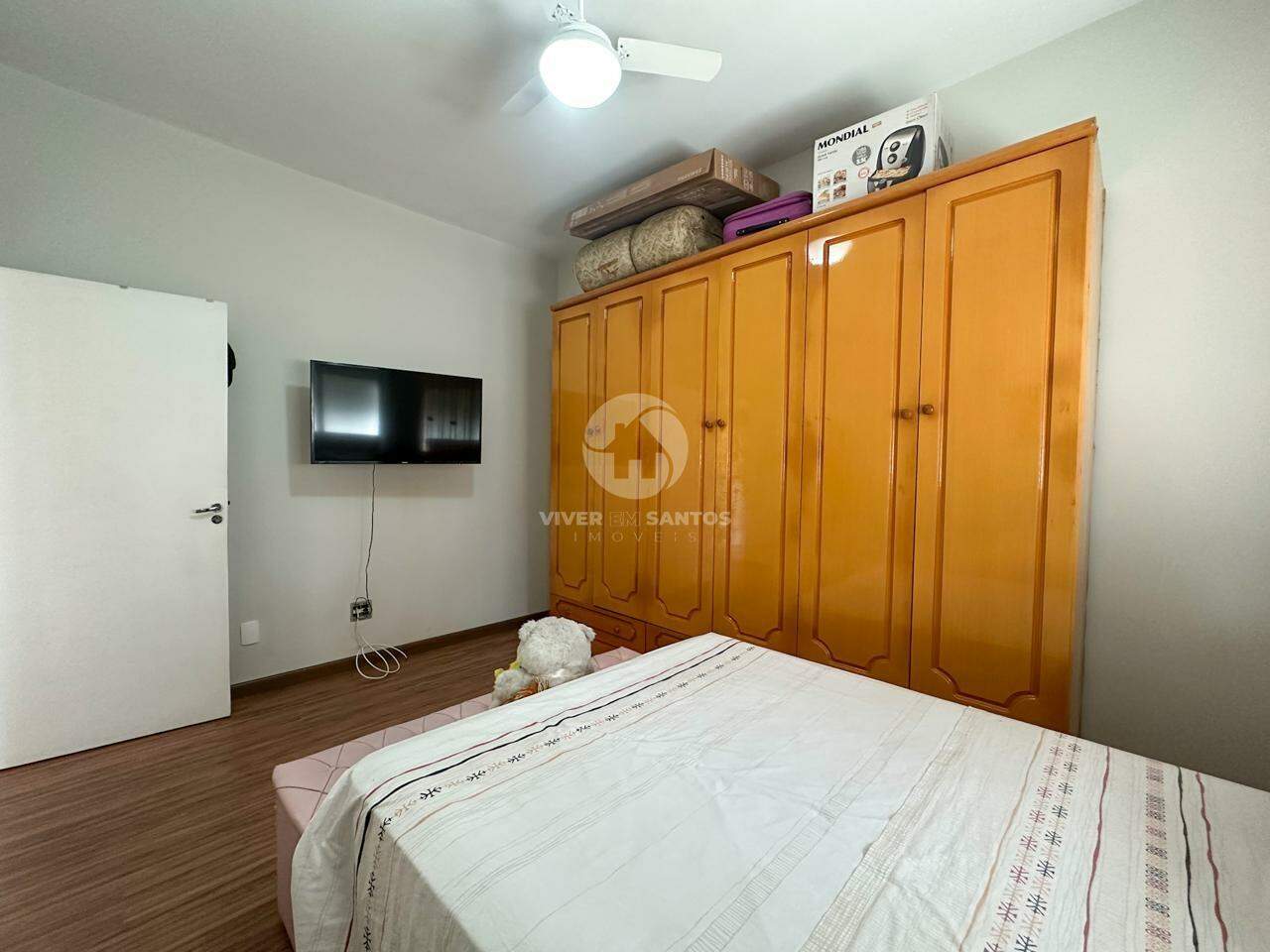 Ótima oportunidade para quem busca um imóvel espaçoso, confortável e com excelente custo-benefício! em Encruzilhada, Santos — foto 7