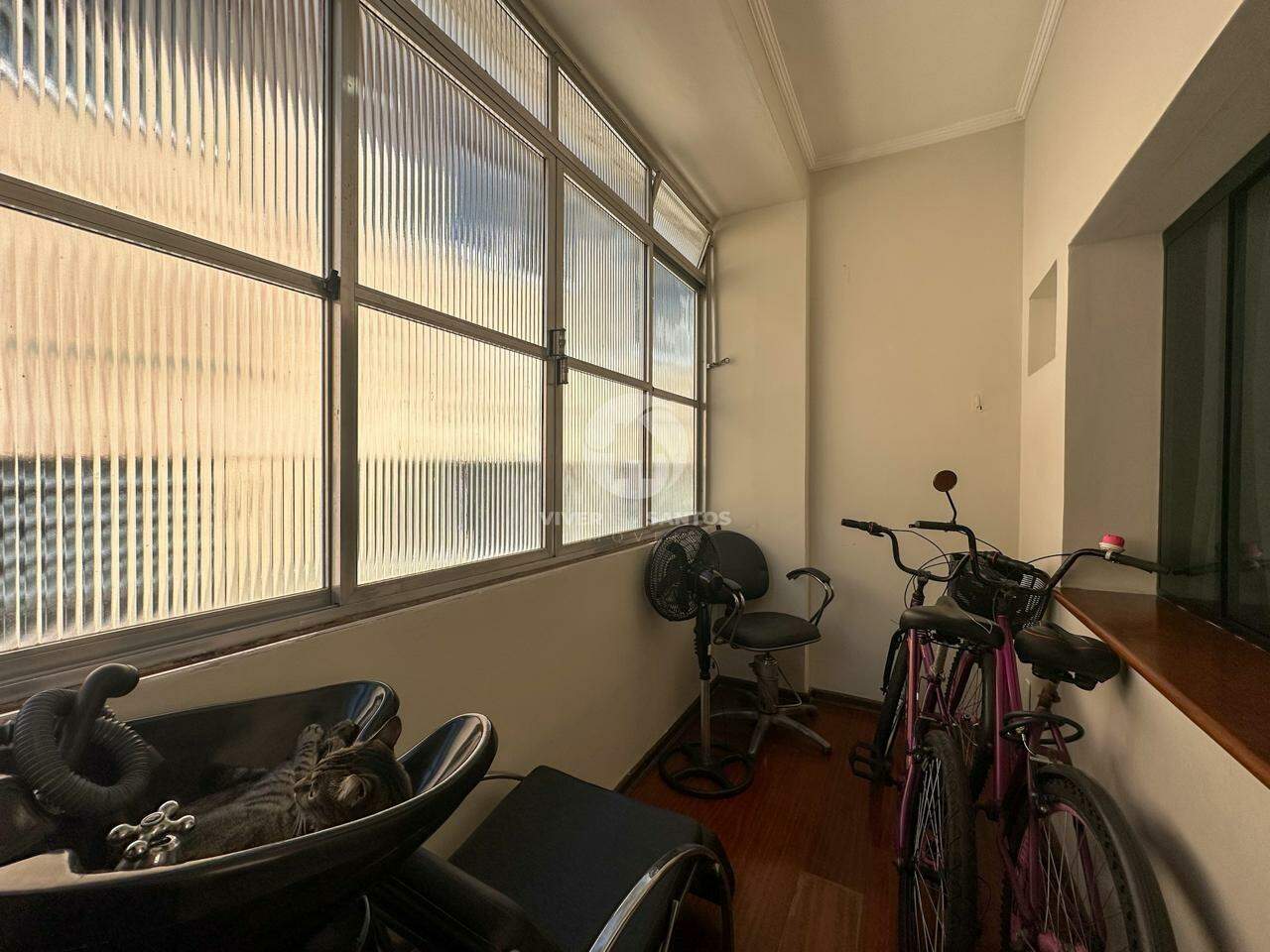 Ótima oportunidade para quem busca um imóvel espaçoso, confortável e com excelente custo-benefício! em Encruzilhada, Santos — foto 5