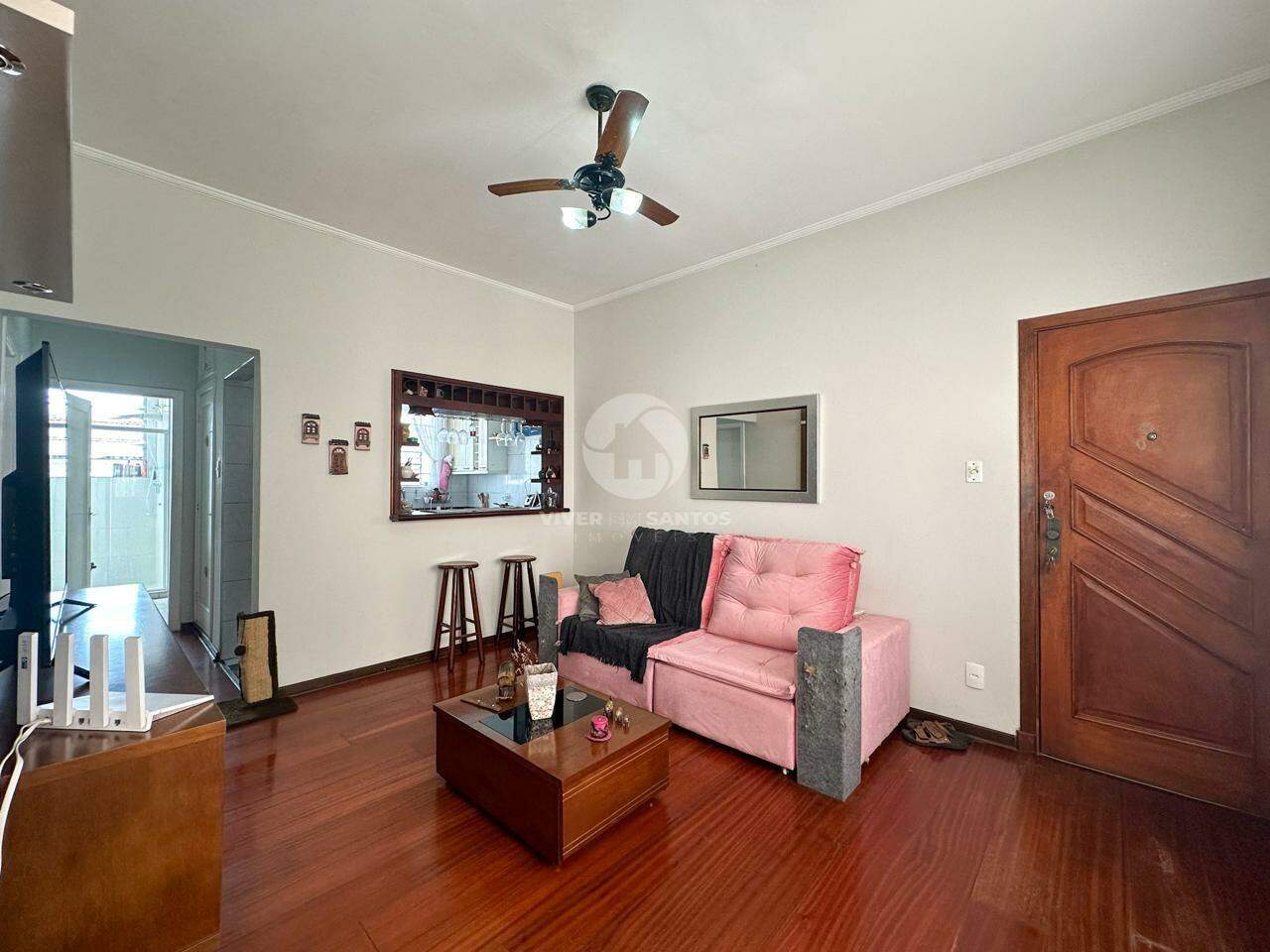 Ótima oportunidade para quem busca um imóvel espaçoso, confortável e com excelente custo-benefício! em Encruzilhada, Santos — foto 4