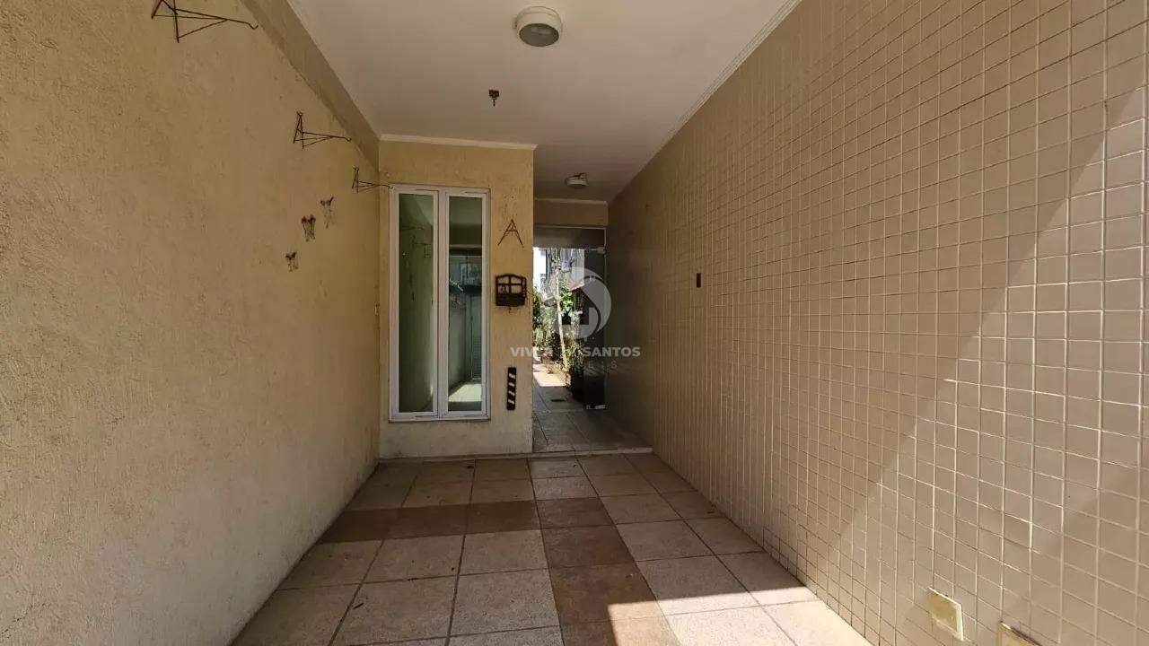 Sobreposta baixa à venda, 3 dormitórios e 1 suíte, no bairro do Embaré, em Santos/SP. em Embaré, Santos — foto 2
