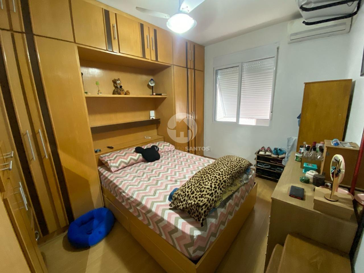 APARTAMENTO A VENDA REFORMADO MEIA QUADRA DA PRAIA -EMBARÉ em Embaré, Santos — foto 3
