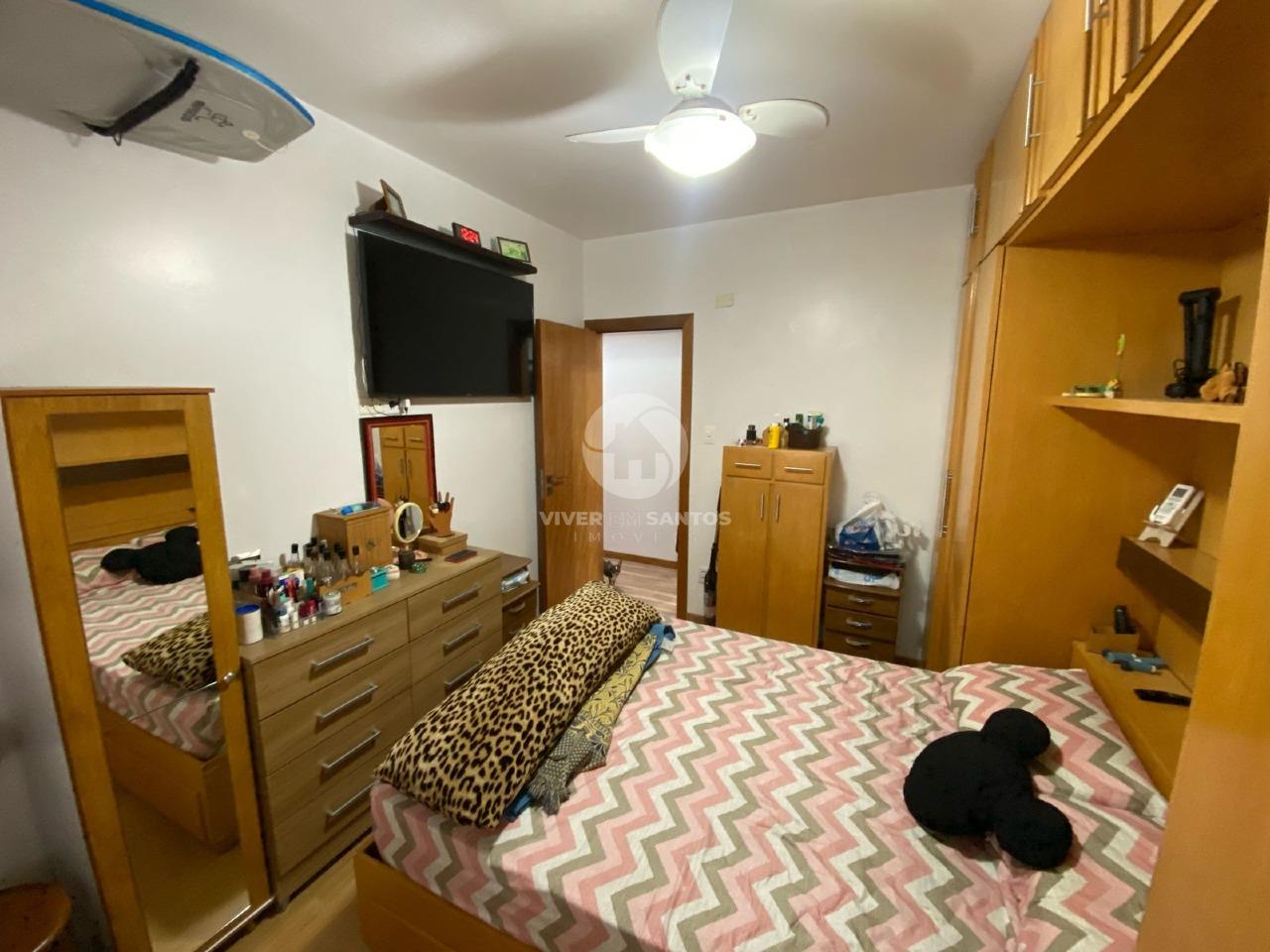 APARTAMENTO A VENDA REFORMADO MEIA QUADRA DA PRAIA -EMBARÉ em Embaré, Santos — foto 4
