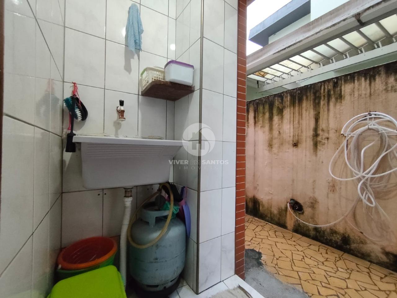 Casa 3 dormitórios- Bairro Aparecida - Santos em Aparecida, Santos — foto 8