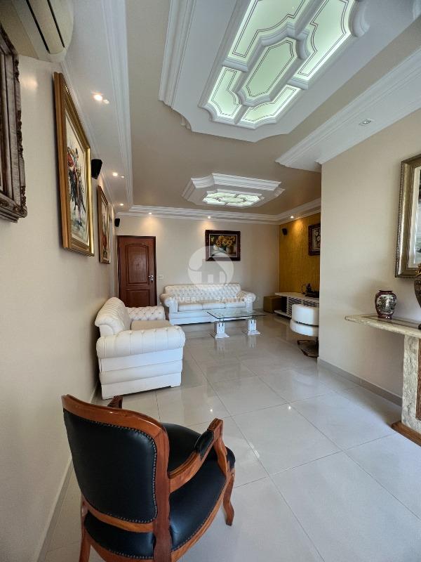 Apartamento Padrão Embaré com lazer e 2 vagas de garagem. em Embaré, Santos — foto 4
