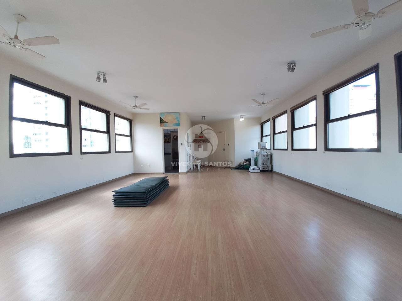 VENDO SALA COMERCIAL/EXCELENTE LOCALIZAÇÃO/PRÓXIMO A FRANCISCO GLICÉRIO/VLT/R$435 MIL. em Gonzaga, Santos — foto 2