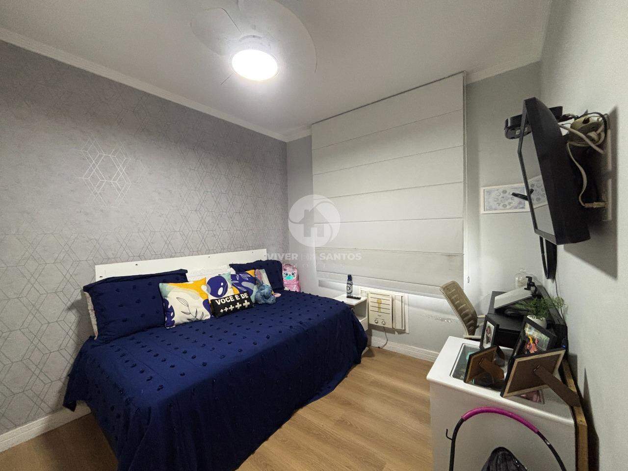 Apartamento em andar alto de 2 dormitórios e dependência de serviço no Marapé - Santos/SP em Marapé, Santos — foto 9