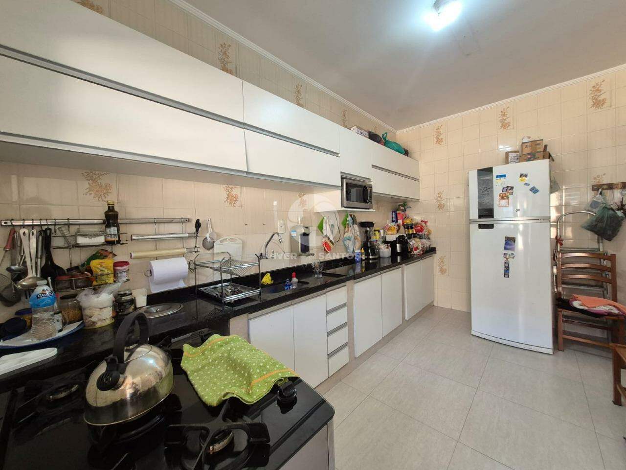 EXCELENTE CASA SOBREPOSTA ALTA NO BAIRRO DO MACUCO - CONFORTO E PRATICIDADE! em Macuco, Santos — foto 18