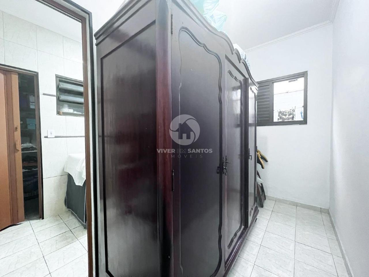 Sobrado com 4 quartos sendo 2 suítes com 2 vagas no Embaré em Embaré, Santos — foto 18