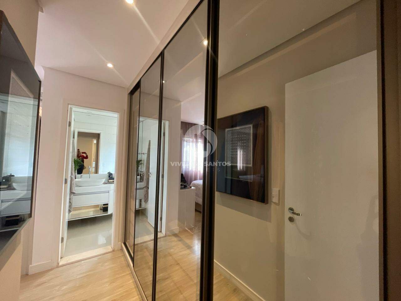 Lindo apartamento com 4 quartos e 2 vagas de garagem - PORTEIRA FECHADA em Marapé, Santos — foto 26