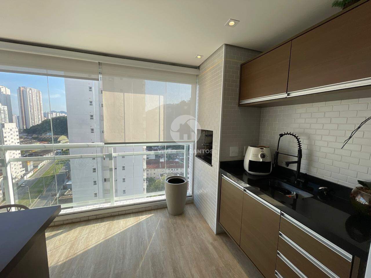 Lindo apartamento com 4 quartos e 2 vagas de garagem - PORTEIRA FECHADA em Marapé, Santos — foto 10