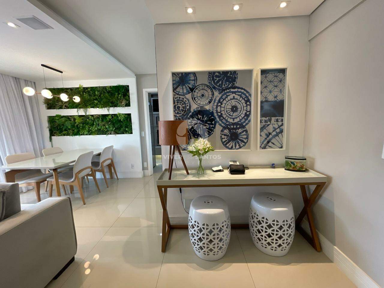 Lindo apartamento com 4 quartos e 2 vagas de garagem - PORTEIRA FECHADA em Marapé, Santos — foto 6