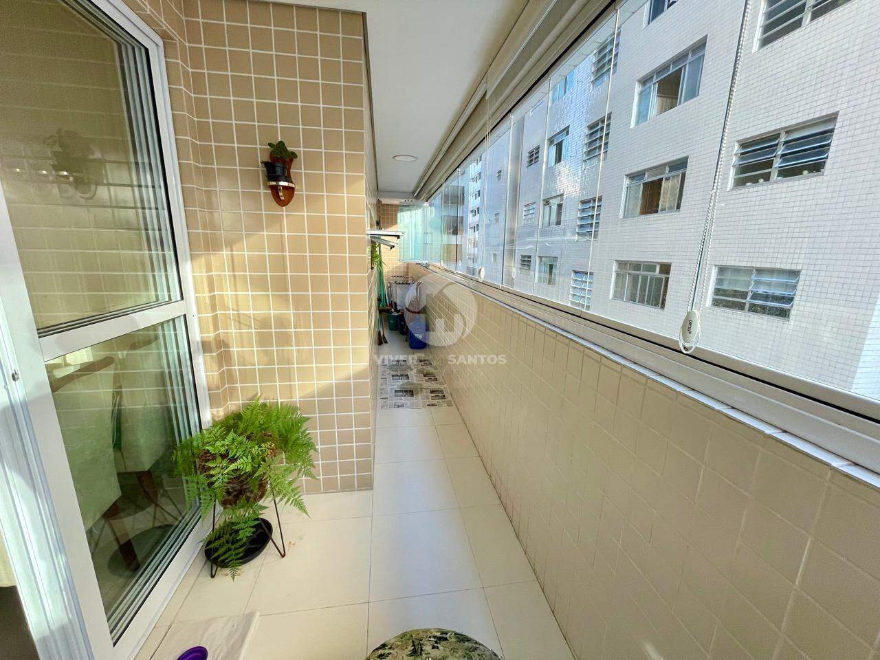 Excelente apartamento 02 dormitórios (1 suíte) – 1,5 quadra da praia – Gonzaga – Santos SP em Gonzaga, Santos — foto 4