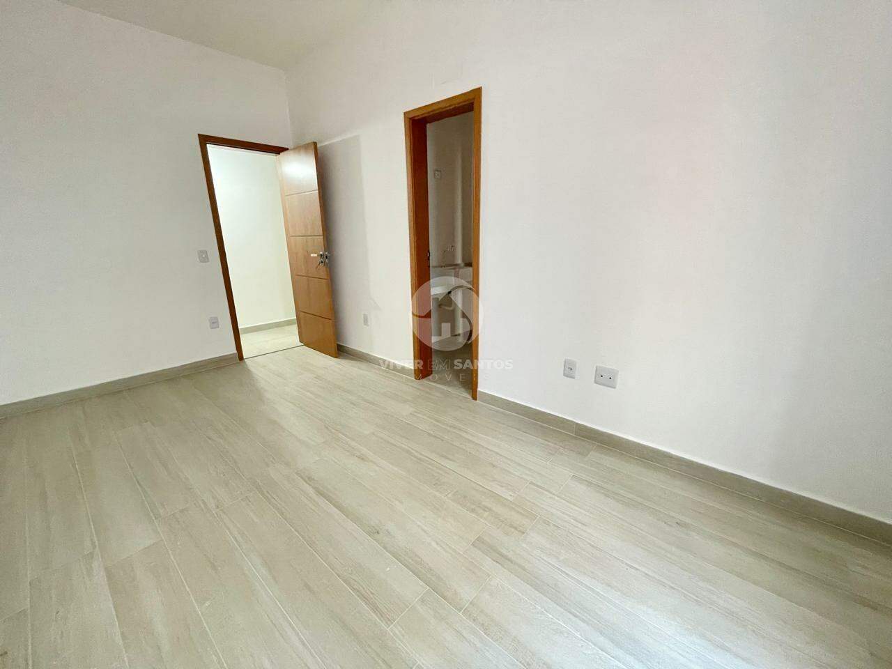 Encantadora Casa Sobreposta BAIXA – Nova - 3 Dorm (1 Suíte e 2 Demi Suítes) – À Venda - Aparecida – Santos SP em Aparecida, Santos — foto 15