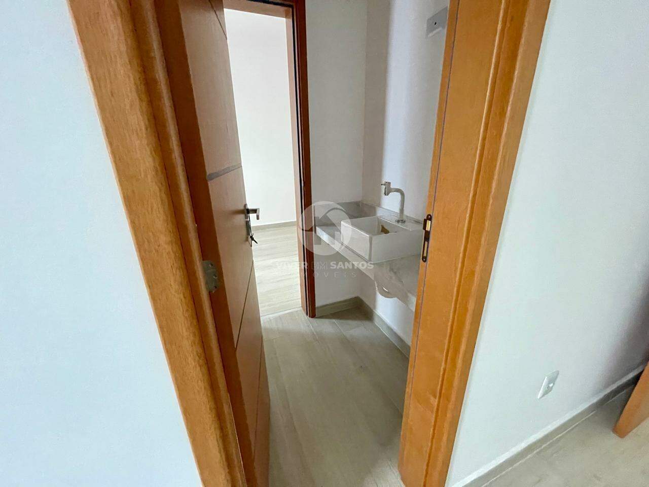 Encantadora Casa Sobreposta BAIXA – Nova - 3 Dorm (1 Suíte e 2 Demi Suítes) – À Venda - Aparecida – Santos SP em Aparecida, Santos — foto 11