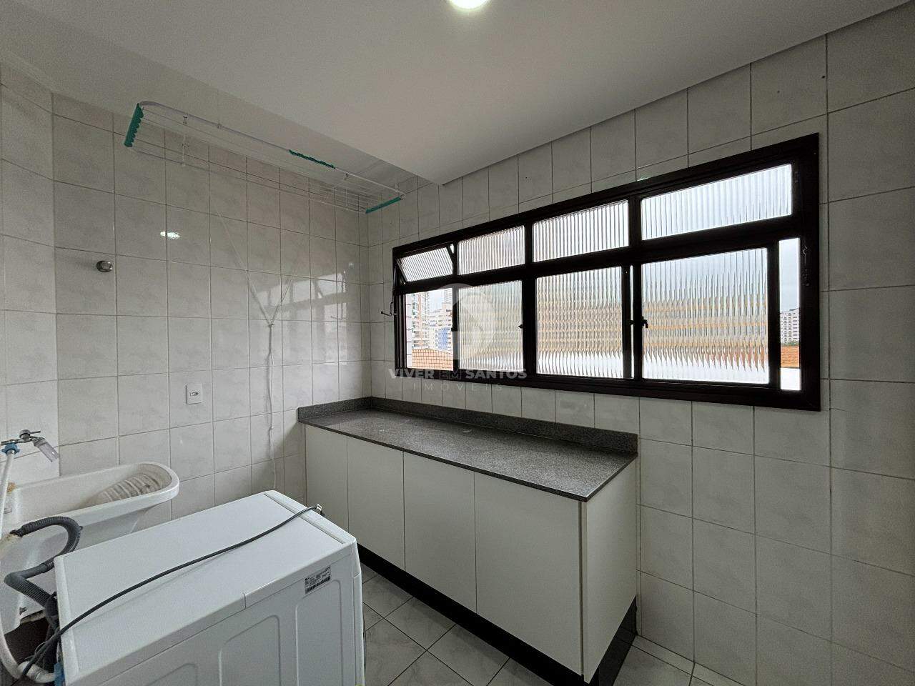 Apartamento Reformado com 2 Suítes e 2 Vagas Demarcadas Vista Livre na Ponta da Praia - Santos/SP em Ponta da Praia, Santos — foto 17