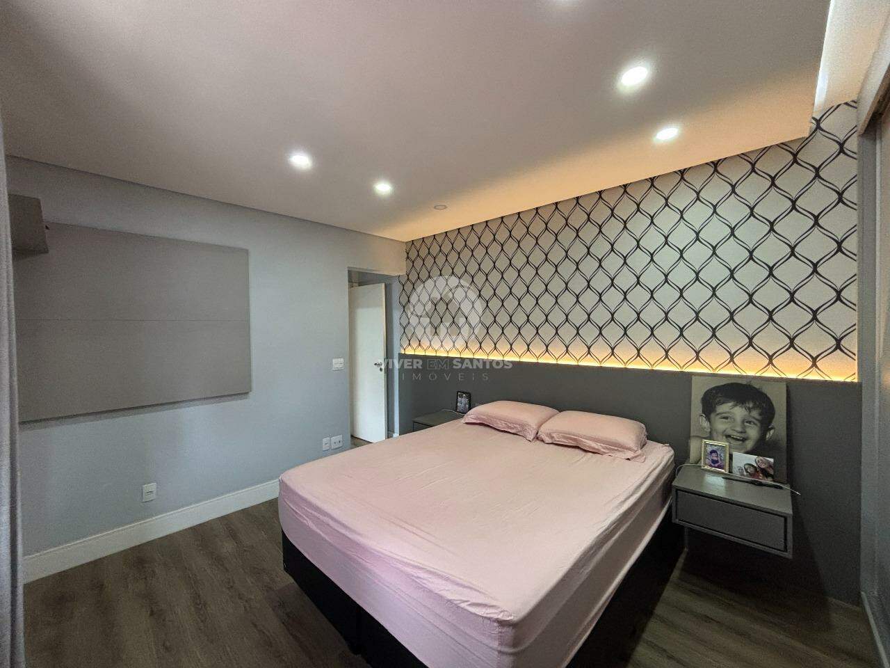Apartamento Reformado com 2 Suítes e 2 Vagas Demarcadas Vista Livre na Ponta da Praia - Santos/SP em Ponta da Praia, Santos — foto 15