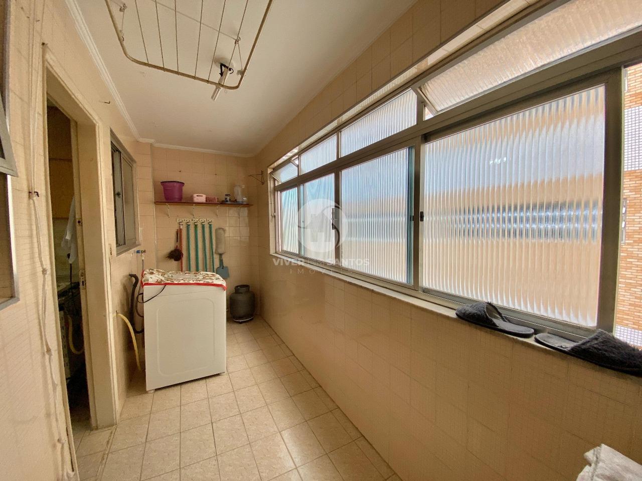 Apartamento de dois dormitórios e uma suíte no coração do Gonzaga em Gonzaga, Santos — foto 13