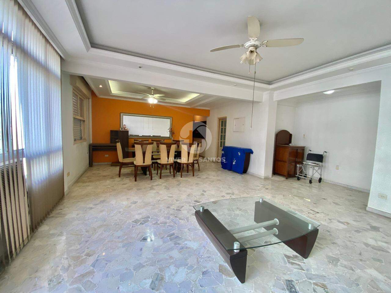 Apartamento à venda no Gonzaga 140 m² 2 Dormitórios (1 Suíte) próximo à praia em Gonzaga, Santos — foto 3