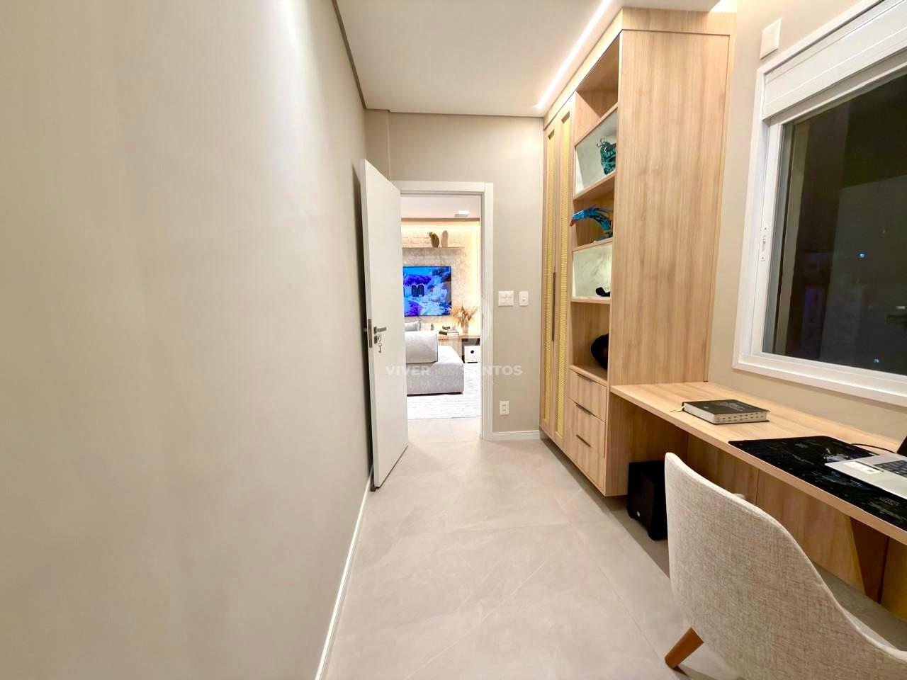 Apartamento Retrofitado e Mobiliado 159 m², 3 Dormitórios, Elevador Privativo, Vista para o Mar e 2 Vagas – Santos/SP em Gonzaga, Santos — foto 28
