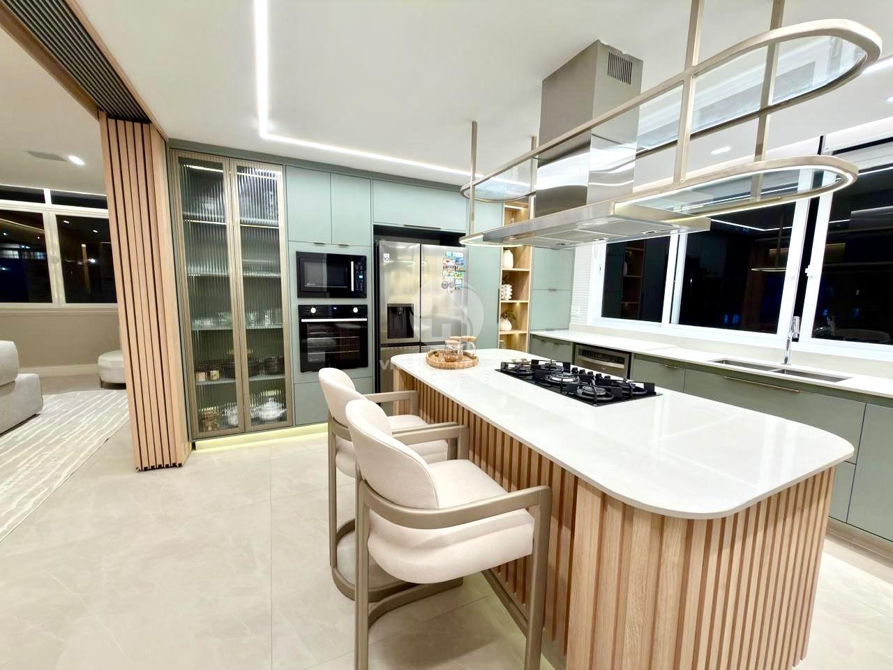 Apartamento Retrofitado e Mobiliado 159 m², 3 Dormitórios, Elevador Privativo, Vista para o Mar e 2 Vagas – Santos/SP em Gonzaga, Santos — foto 15