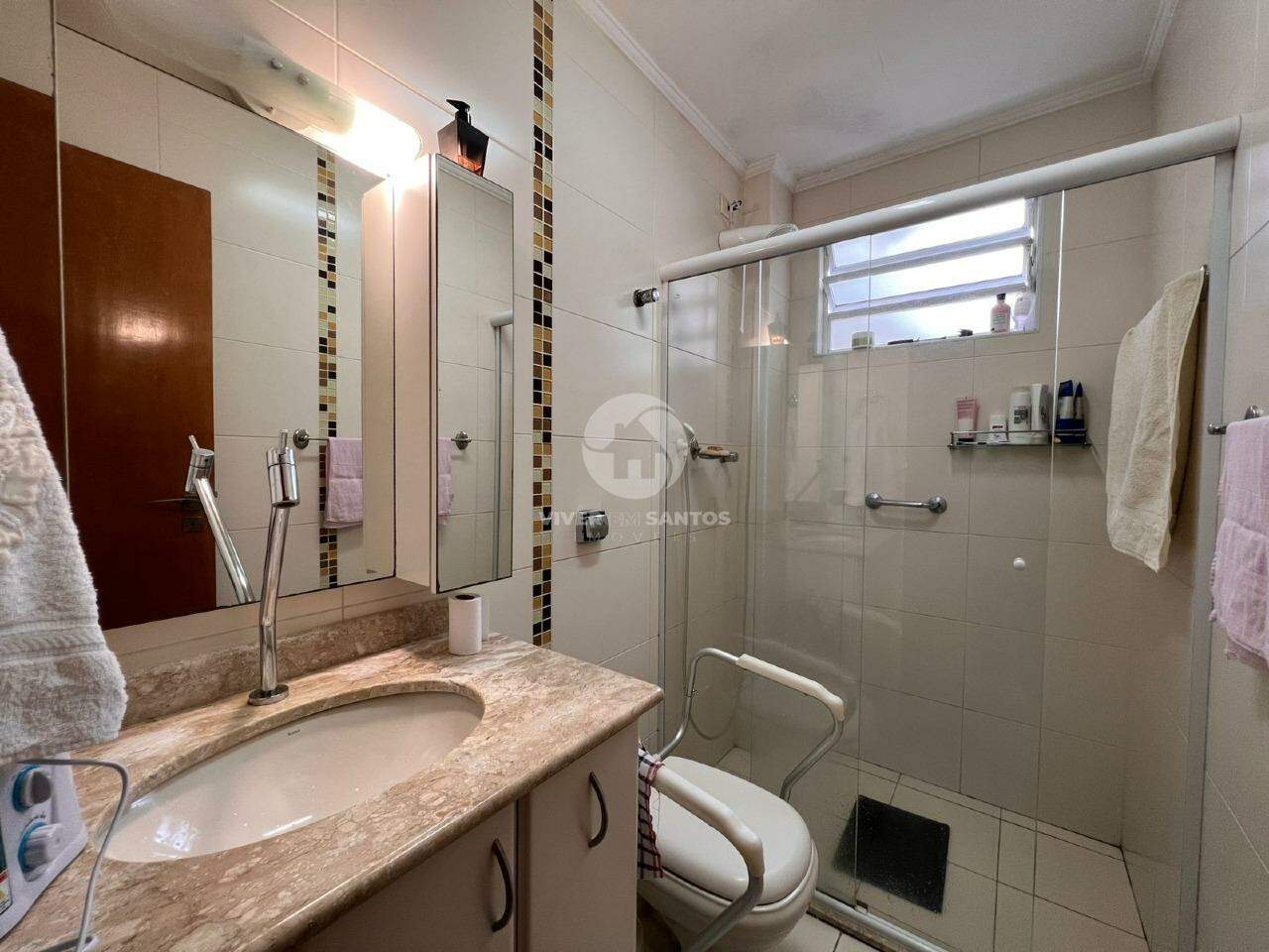 Casa Sobreposta Baixa com 3 suítes no Embaré em Santos em Embaré, Santos — foto 14