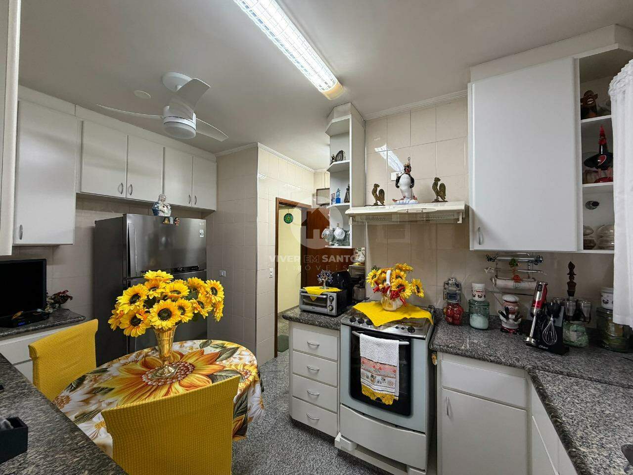 Apartamento de Frente, 3 Dormitórios, Suíte, Vista Livre e 2 Vagas no Embaré – Santos/SP em Embaré, Santos — foto 21