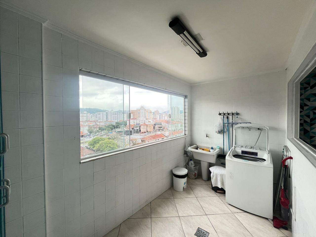 Amplo Apartamento 175m² no Gonzaga – 3 Dorms (1 Suíte), Vista livre prox a praia em Gonzaga, Santos — foto 23