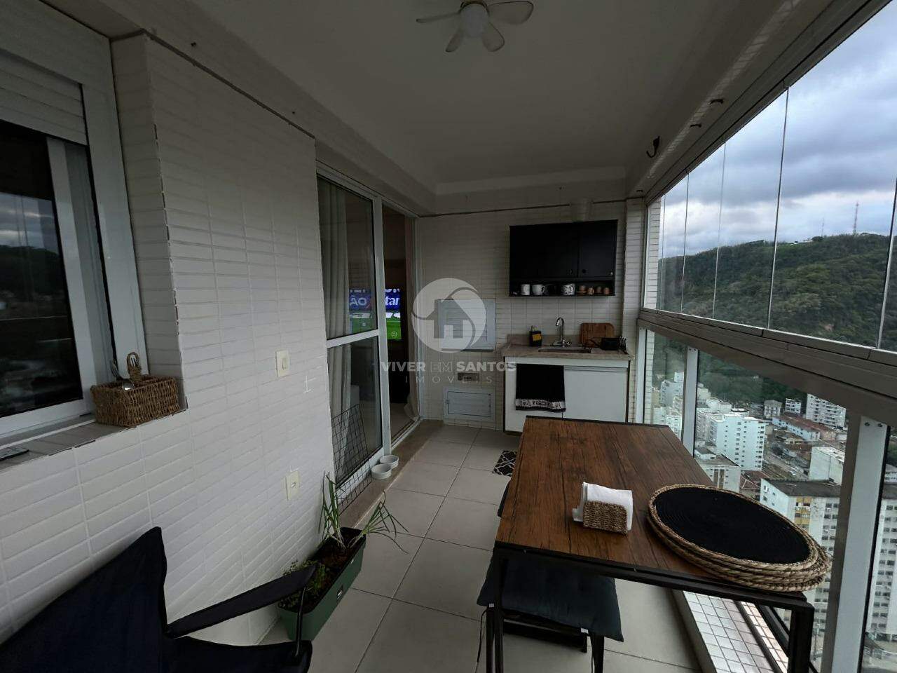 Apartamento 2 Dormitórios com Varanda Gourmet – Enseada das Orquídeas em José Menino, Santos — foto 2