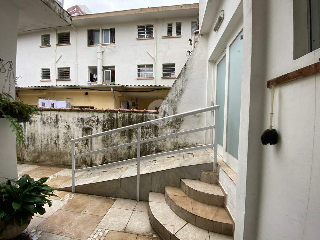 Casa à venda, 3 quartos, 1 suíte, 1 vaga, Gonzaga - Santos/SP em Gonzaga, Santos — foto 8