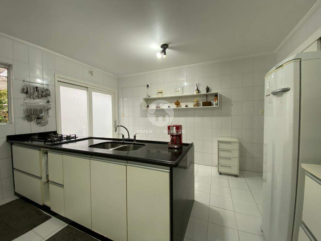 Casa à venda, 3 quartos, 1 suíte, 1 vaga, Gonzaga - Santos/SP em Gonzaga, Santos — foto 4