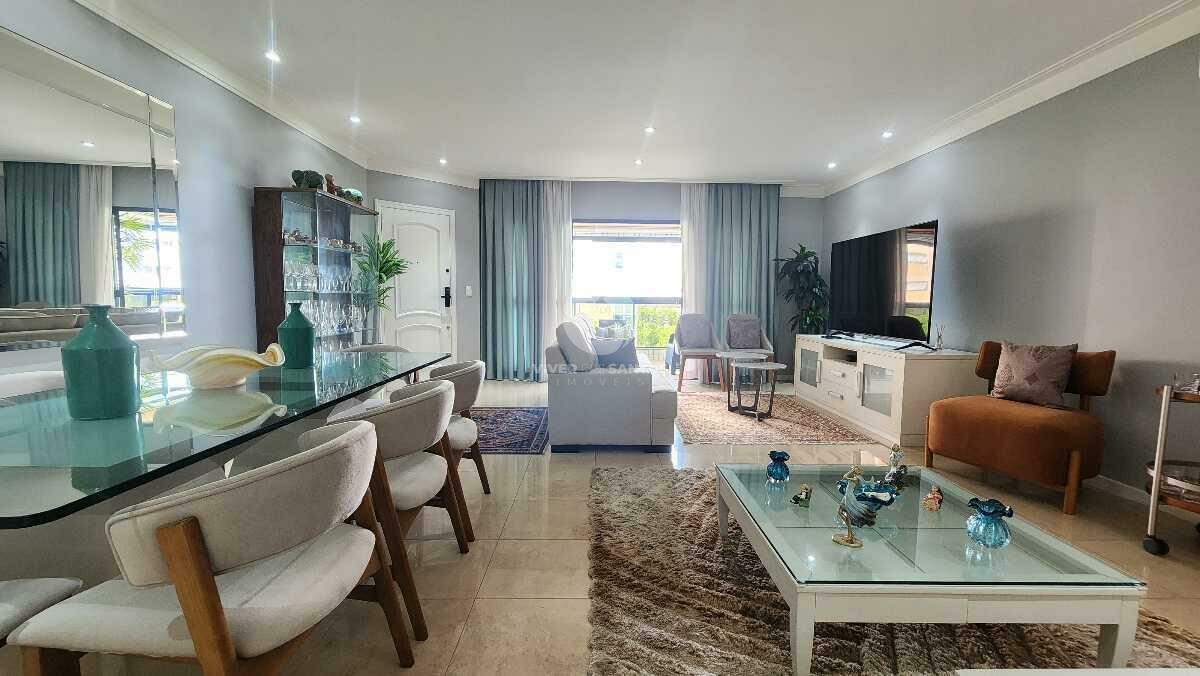 Apartamento de 3 suítes, 2 vagas, 215m² no Gonzaga, Santos em Gonzaga, Santos — foto 2