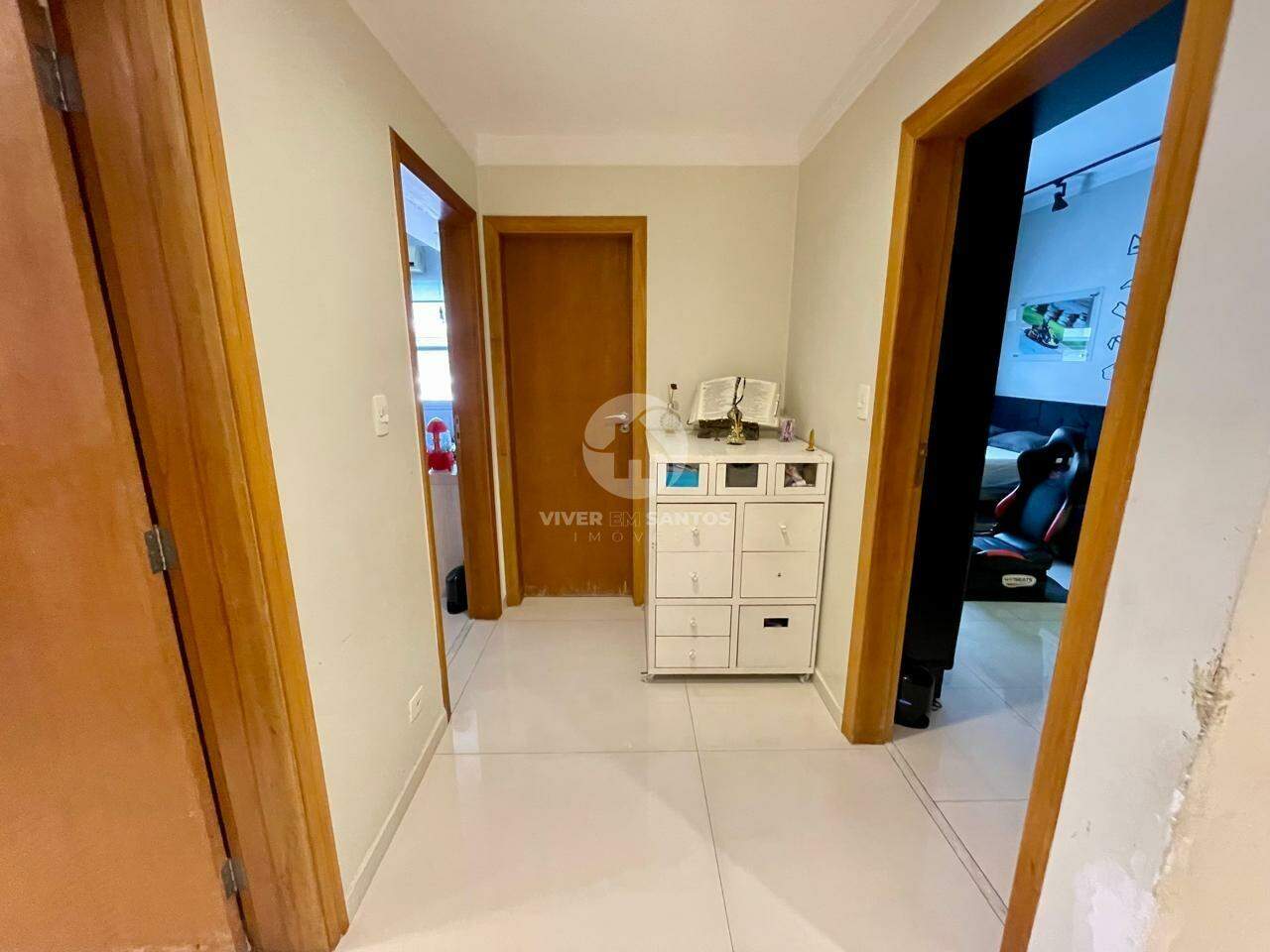 Belíssima Casa Sobreposta Alta à Venda – 5 Dormitórios (2 Suítes) – Marapé – Santos SP em Marapé, Santos — foto 20