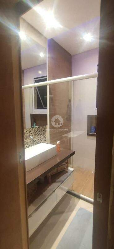 Apartamento reformado com 2 quartos na Encruzilhada em Santos em Encruzilhada, Santos — foto 8