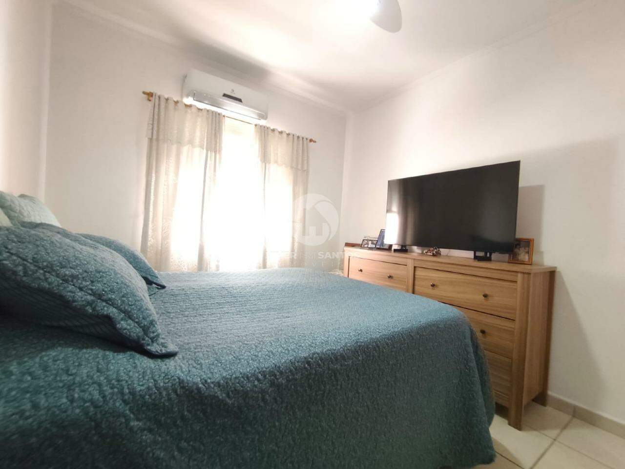 Amplo Apartamento com 2 Suítes e 2 Vagas- Bairro Marapé em Marapé, Santos — foto 10
