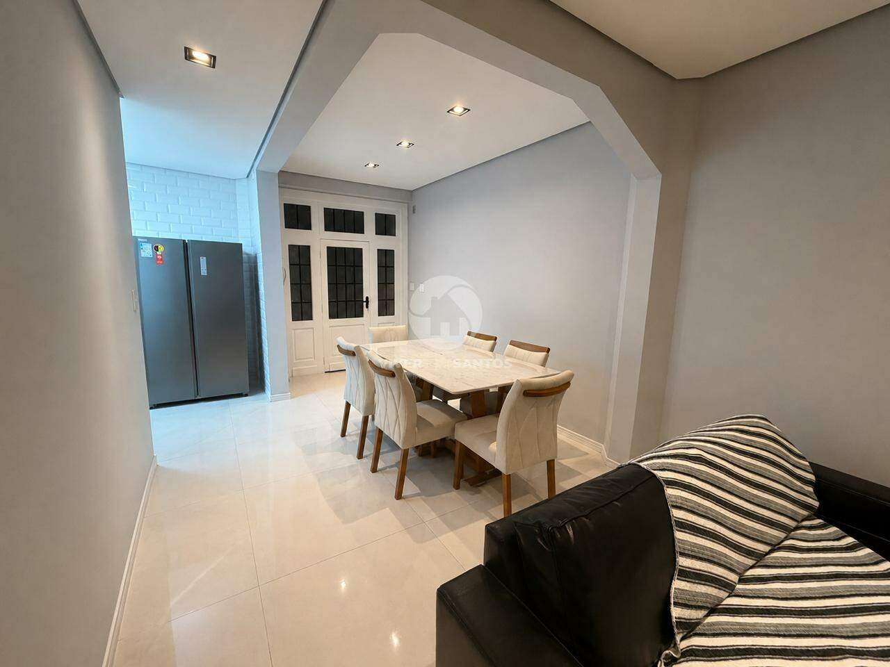 Apartamento Reformado e mobiliado com Vista Mar no Gonzaga em Gonzaga, Santos — foto 2