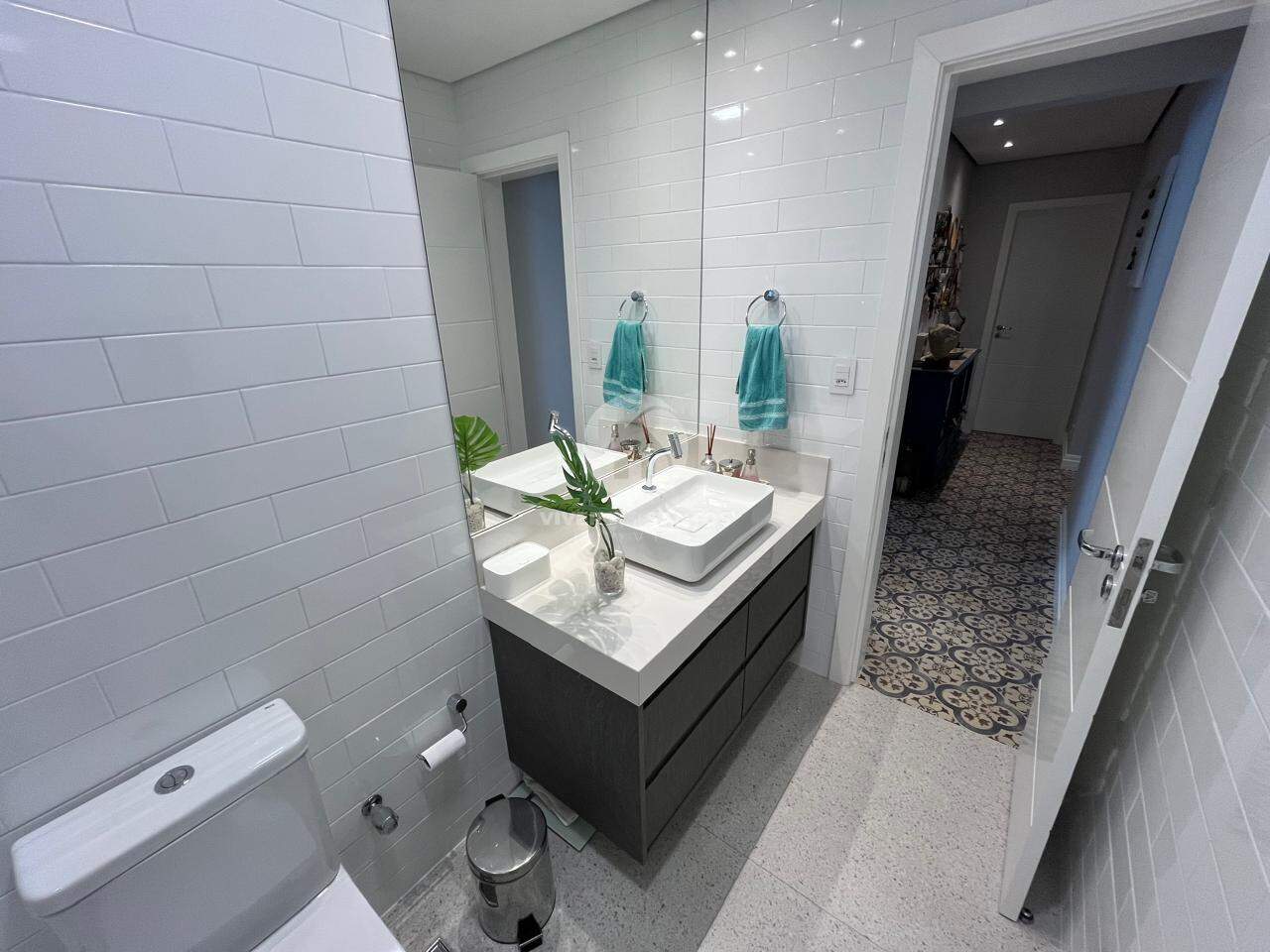 Apartamento Alto Padrão Reformado na Vila Rica – 3 Dormitórios, 2 Suítes em Boqueirão, Santos — foto 7