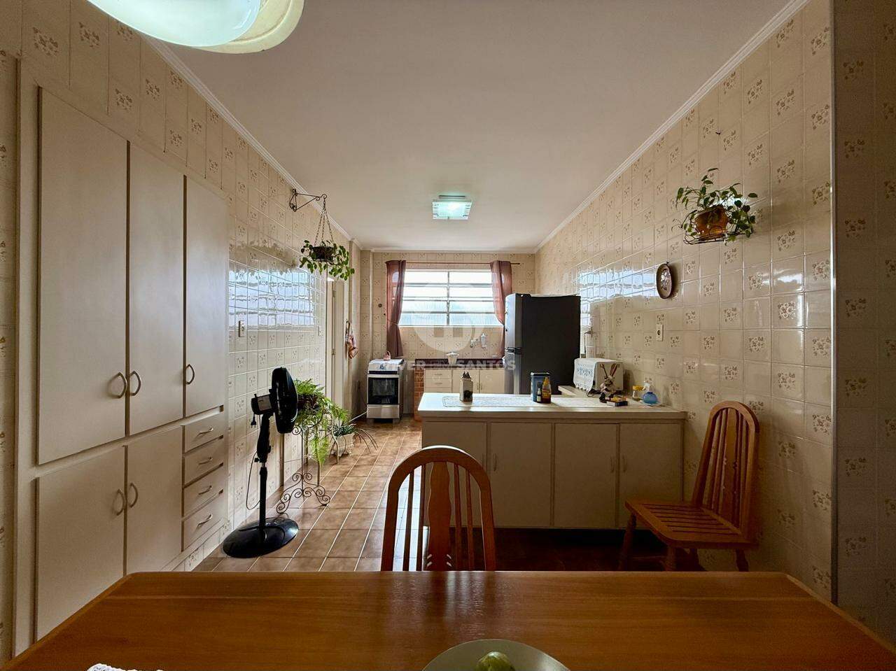Apartamento 3 dormitórios com Suíte, Varanda de Frente e Dependência- Gonzaga em Gonzaga, Santos — foto 24