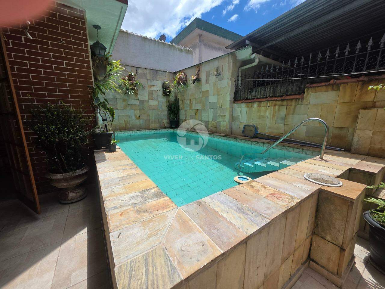 Sobrado com 3 suítes - Embaré em Embaré, Santos — foto 12