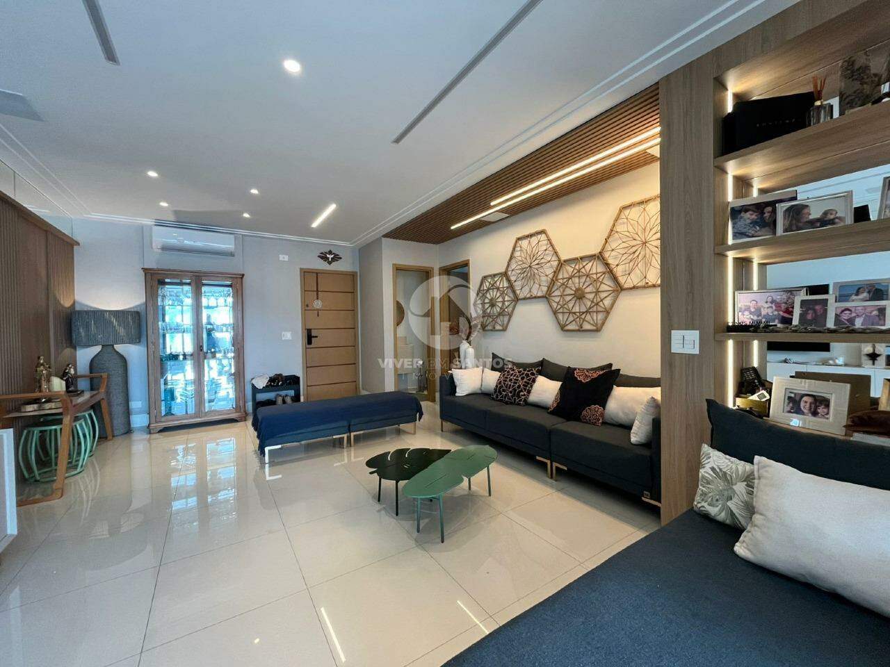 VARANDA GOURMET ESPAÇOSA COM 3 SUITES E LAZER COMPLETO NO GONZAGA em Gonzaga, Santos — foto 4