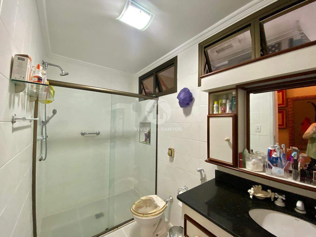 Apartamento de três dormitórios (uma suíte) com duas vagas demarcadas na Pompeia em Pompéia, Santos — foto 20
